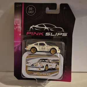 b23 Jada Toys White and Gold Porsche 934 RSR Die-Cast Car pink slips